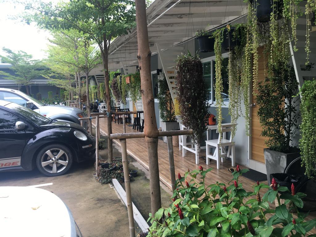 The Rhea Hotel Udon Thani Exterior photo