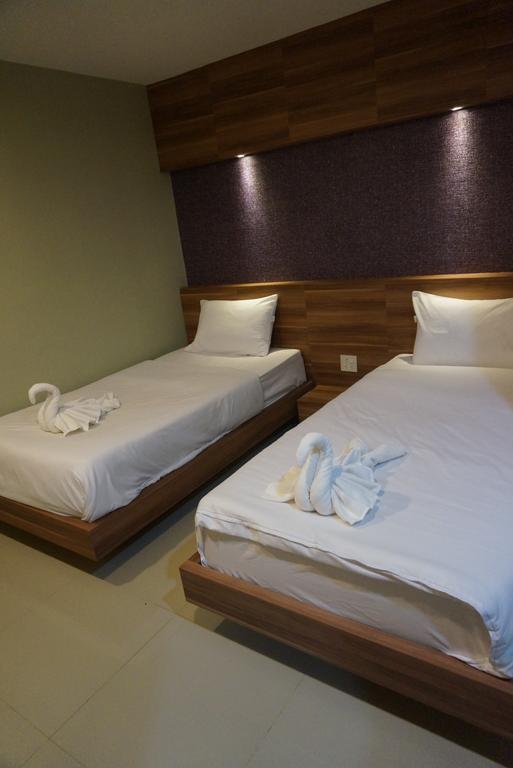 The Rhea Hotel Udon Thani Exterior photo